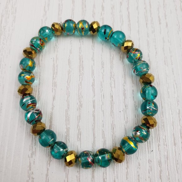 Green Gold Speckled Glass Bead Stretch Bracelet - Picture 2 of 4